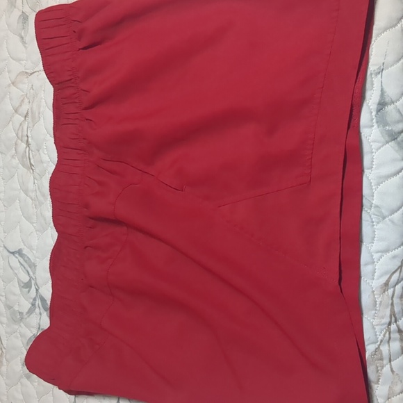 Athletic works red shorts - Picture 7 of 13